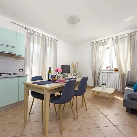 Apartmani Paliska Pula Exterior foto
