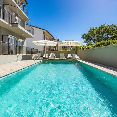 Apartmani Paliska Pula Exterior foto